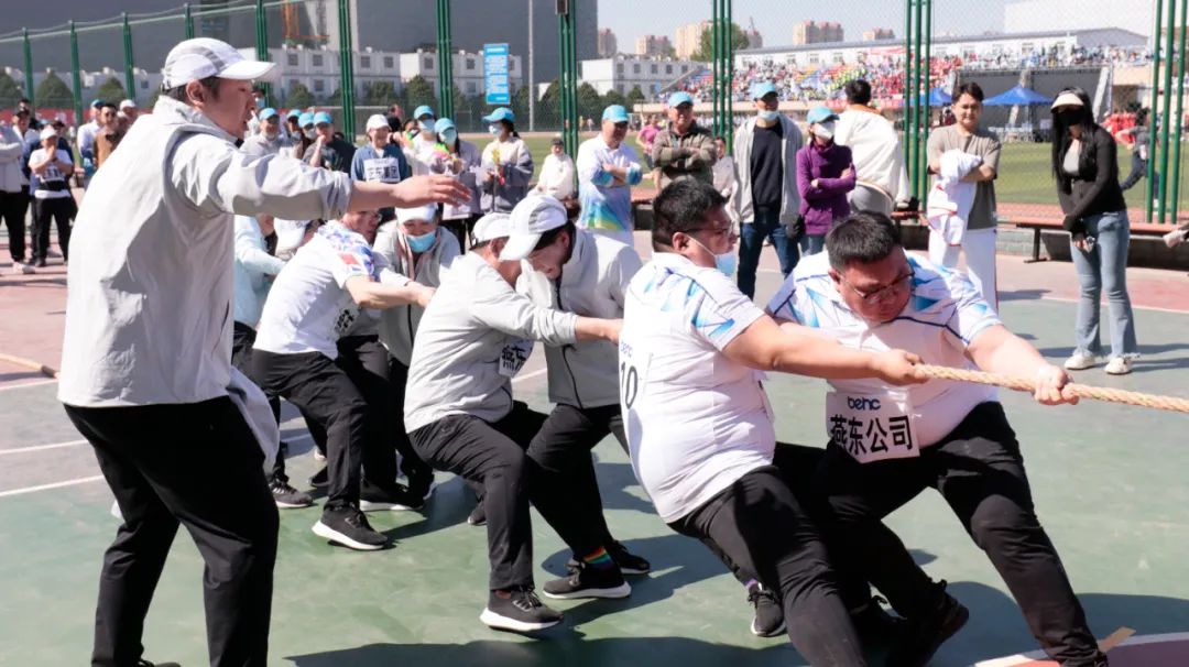 凝心聚力勇拼搏 踔厉奋发展风采——350vip浦京集团微参加北京电控运动会剪影